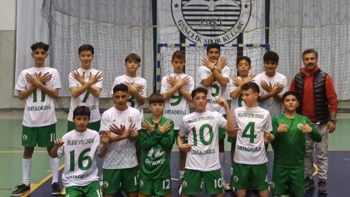 Okul Futsal Takımımız Yola Devam Dedi!
